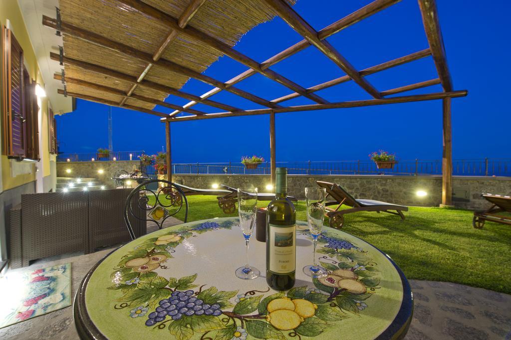 La Mela Blu Bed & Breakfast ฟูโรเร ภายนอก รูปภาพ