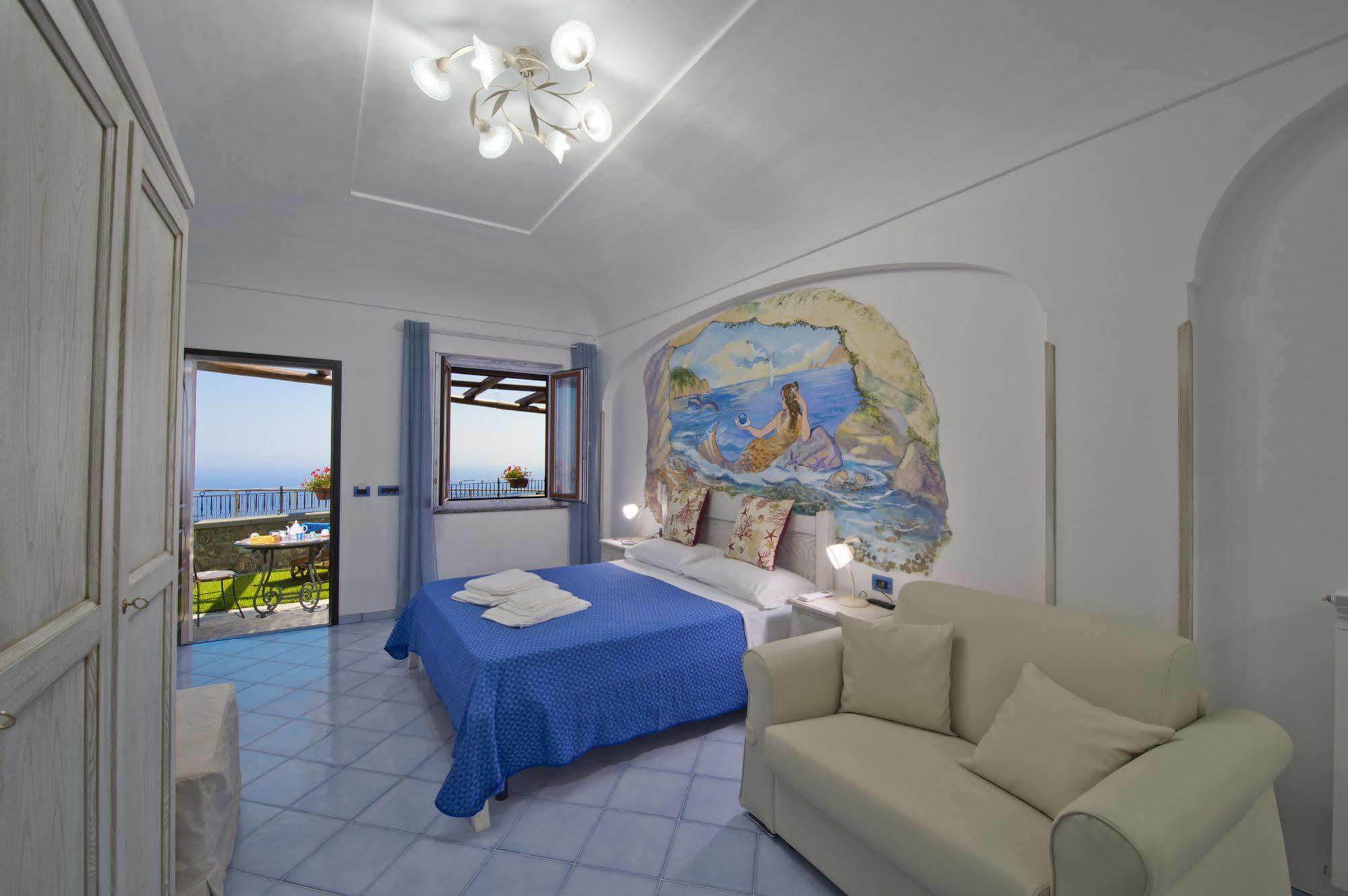 La Mela Blu Bed & Breakfast ฟูโรเร ภายนอก รูปภาพ